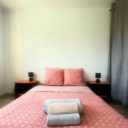 Aiglon Yourhosthelper Apartman